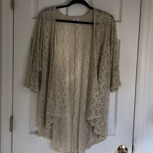Beautiful Lace LuLaRoe M Lindsey